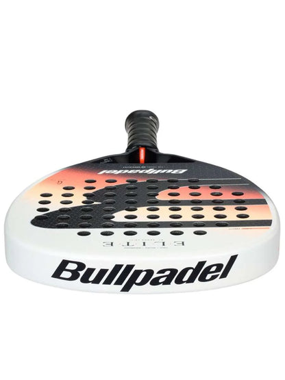 Pala Bullpadel Elite W 2026 acostada