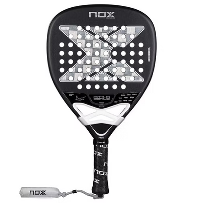 Pala NOX AT10 Genius Attack 18K 2026 vista frontal