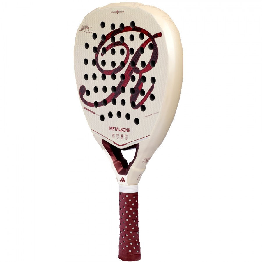 Pala de pádel Adidas Metalbone Reserve forma diamante, vista diagonal