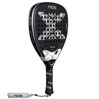 Pala NOX AT10 Genius Attack 18K 2026 vista lateral